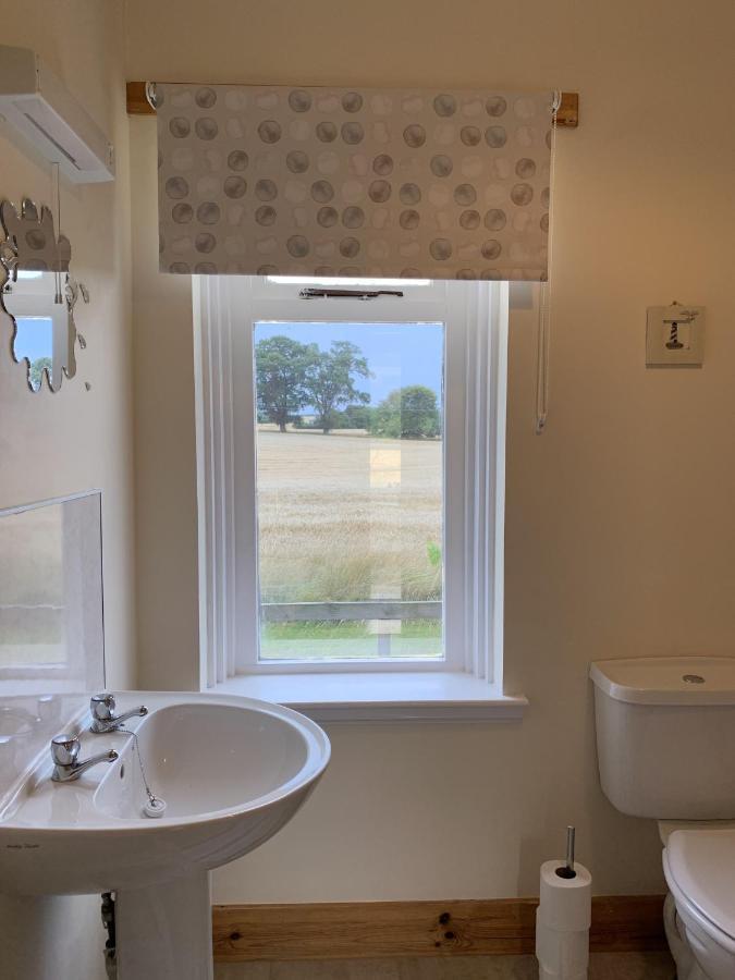 Ploughmans Cottage Forres Exterior photo